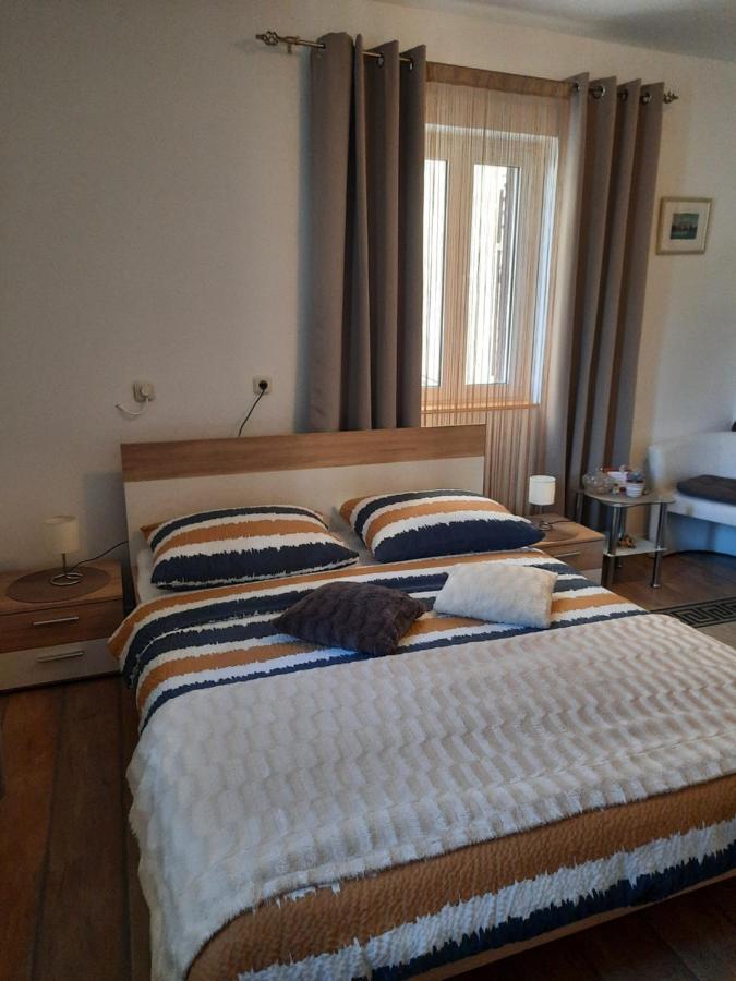 Studio Apartment Katalpa Zadar Exterior foto